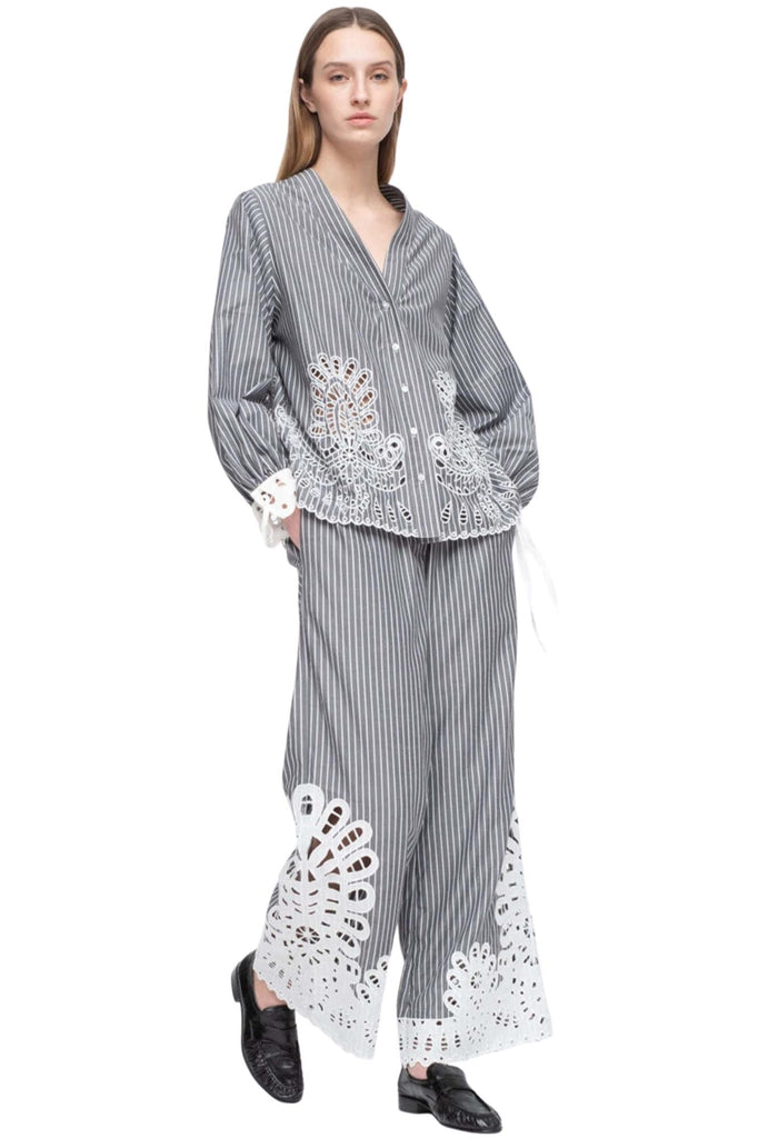 Missguided - We've got you covered 🖤✨ Shop the @thejenniejenkins's  'premium black lace beach trousers' (£38/$64) missgu.id/EL0NTc + the  'premium black eyelash lace kimono' (£40/$68) missgu.id/RvXQ8M on site now  🛒#babesofmissguided